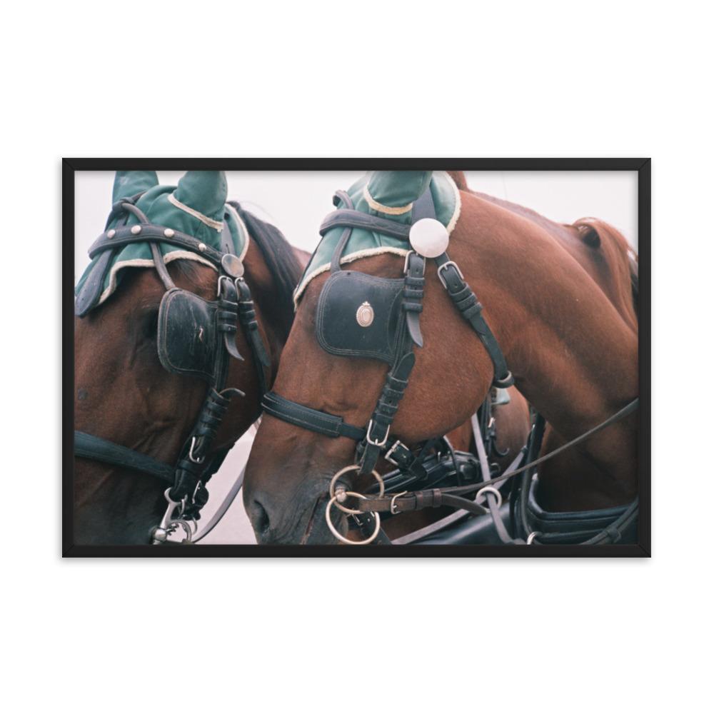 I love my job - Poster im Rahmen schwarz / 61x91 cm artlia