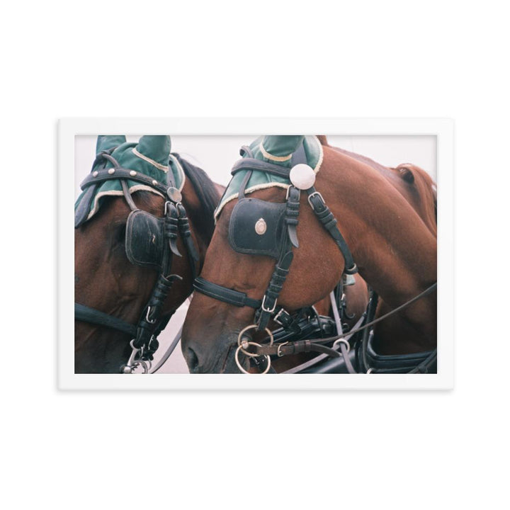 I love my job - Poster im Rahmen weiß / 30x45 cm artlia