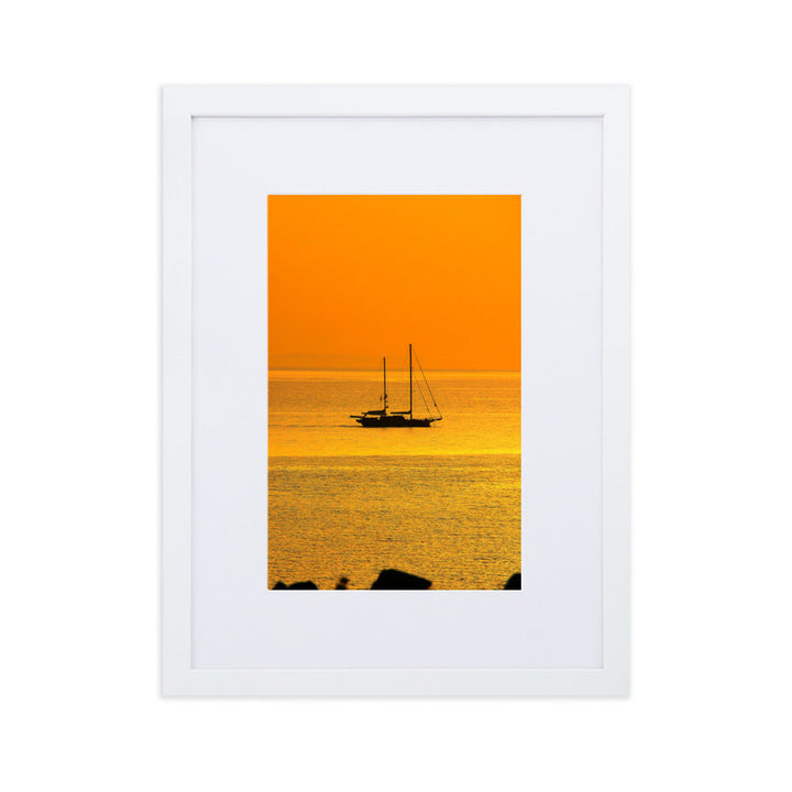 Poster mit Passepartout - a ship on golden sea Kuratoren von artlia Weiß / 30×40 cm artlia