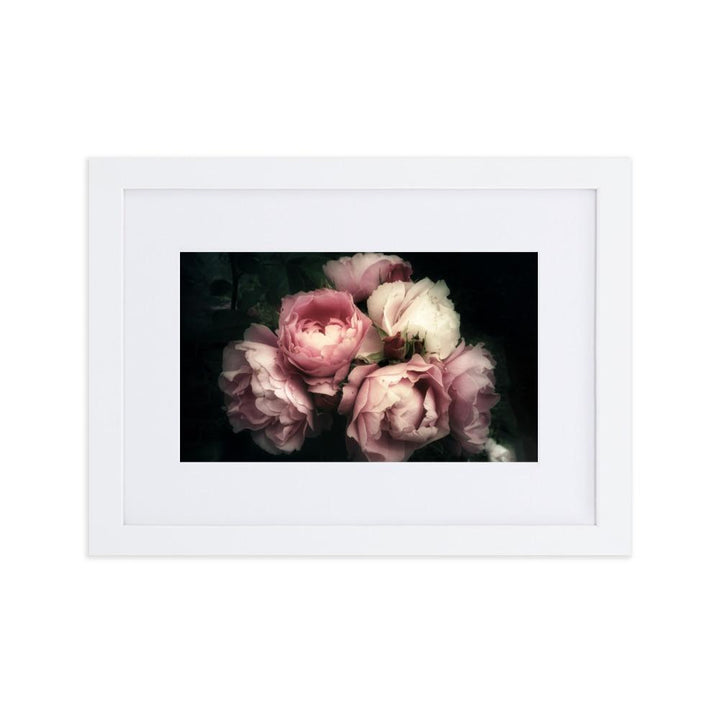 Bouquet Of Peonies Strauß Pfingstrosen - Poster im Rahmen mit Passepartout artlia Weiß / 21×30 cm artlia