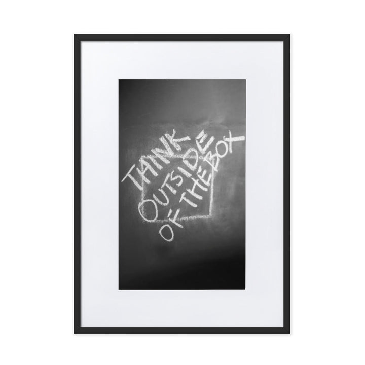 Think outside of the box - Poster im Rahmen mit Passepartout Kuratoren von artlia Schwarz / 50×70 cm artlia